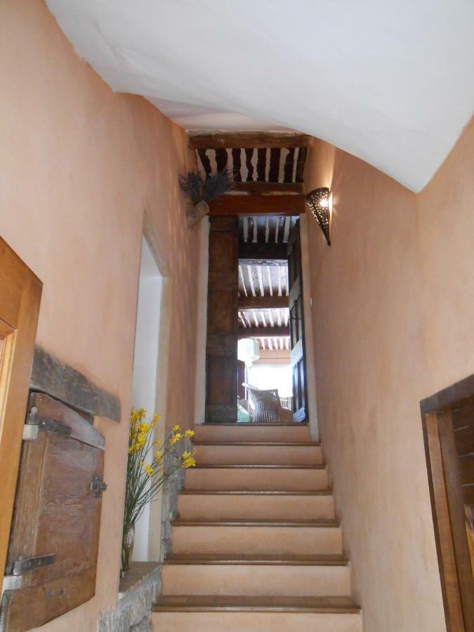 La Maison Derriere La Fontaine Buis-les-Baronnies Buitenkant foto